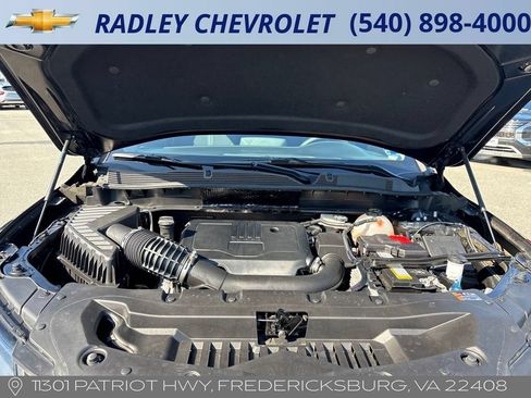 Used 2025 Chevrolet Blazer LT FWD image 15