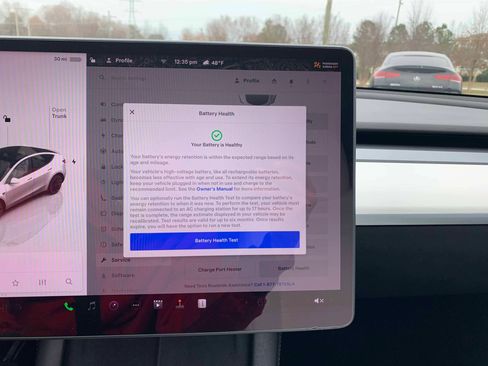 Used 2022 Tesla Model Y Long Range image 28