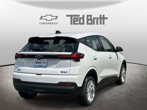New 2027 Chevrolet Bolt LT FWD image 4