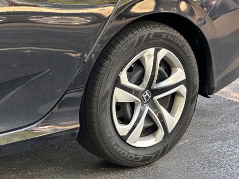 Used 2017 Honda Civic LX image 10