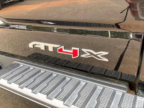 Used 2022 GMC Sierra 1500 AT4X AWD/4WD image 22
