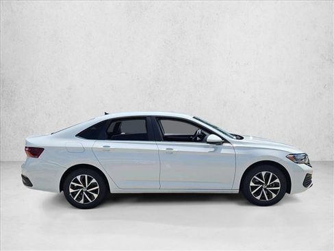 Used 2024 Volkswagen Jetta S FWD image 4