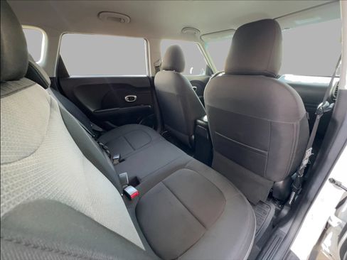 Used 2019 Kia Soul + FWD image 32