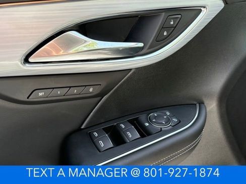 New 2026 Buick Envision Avenir AWD/4WD image 16