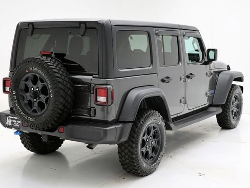 Used 2023 Jeep Wrangler Unlimited w/ Cold Weather Group image 9