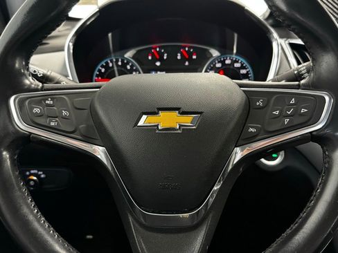 Used 2019 Chevrolet Equinox LT FWD image 14
