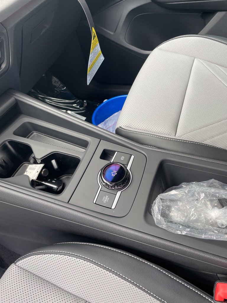 New 2026 Volkswagen Tiguan SE R-Line AWD/4WD image 19
