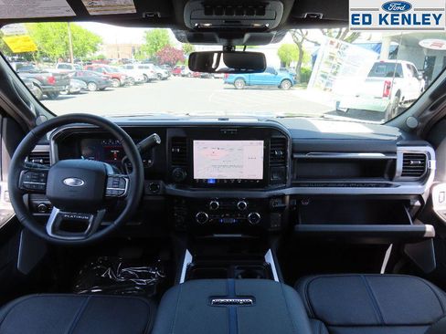 New 2025 Ford F350 Platinum w/ FX4 Off-Road Package image 9