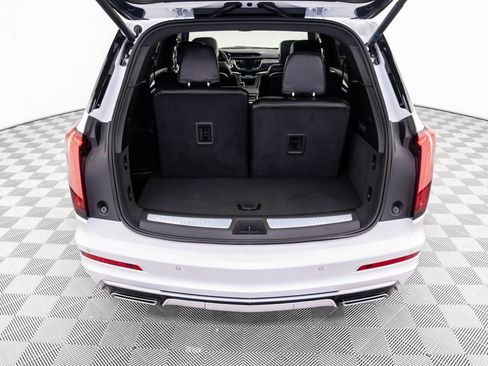 New 2025 Cadillac XT6 Premium Luxury image 29