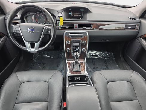 Used 2016 Volvo XC70 T5 Premier w/ Proximity Package image 9