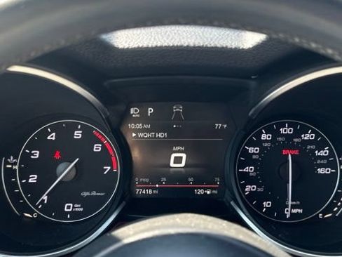 Used 2018 Alfa Romeo Stelvio Ti AWD/4WD image 7