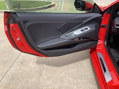 Used 2023 Chevrolet Corvette Stingray Coupe w/ 1LT RWD image 12