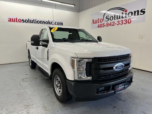 Used 2019 Ford F250 XL w/ Power Equipment Group image 1