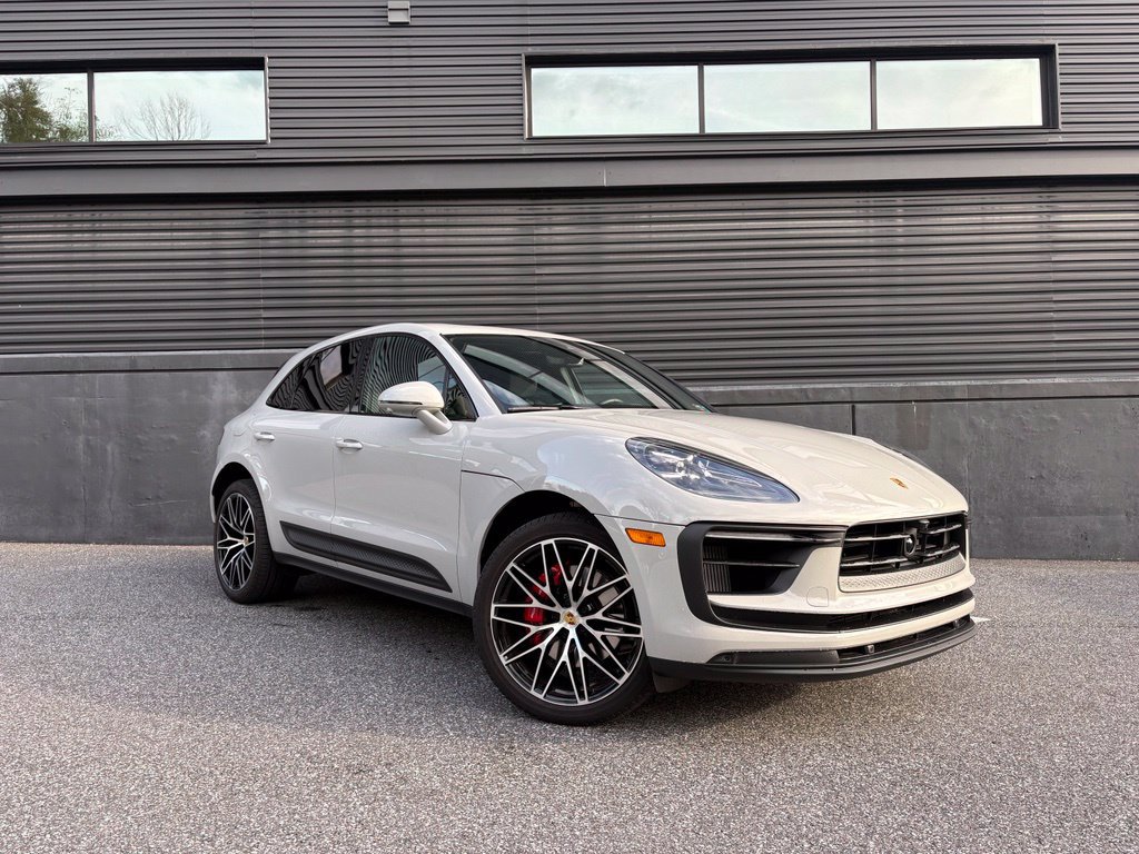 Certified 2026 Porsche Macan S AWD/4WD image 12