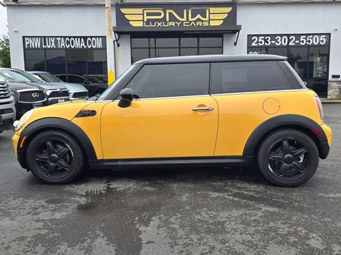 Used 2009 MINI Cooper Hardtop image 11
