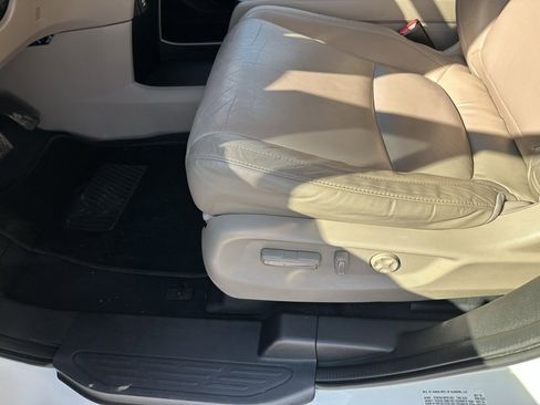 Used 2019 Honda Odyssey EX-L image 14