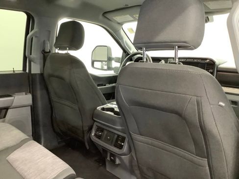 Used 2024 Ford F250 XLT w/ FX4 Off-Road Package AWD/4WD image 29