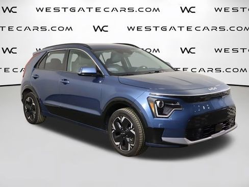 Used 2023 Kia Niro Wind w/ Wind Preserve Package FWD image 47