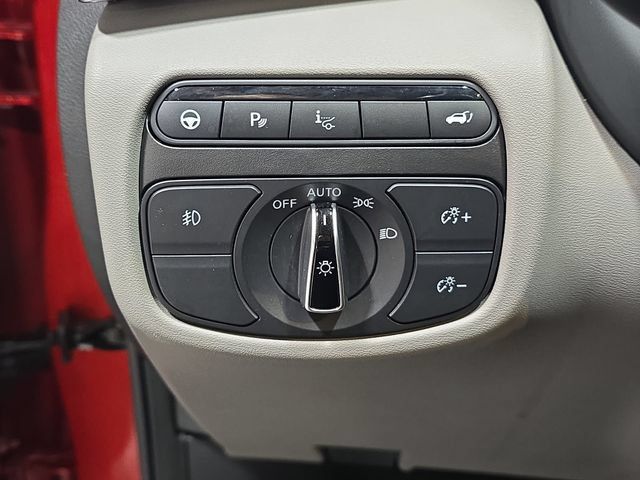 Used 2023 INFINITI QX50 Sensory AWD/4WD image 21