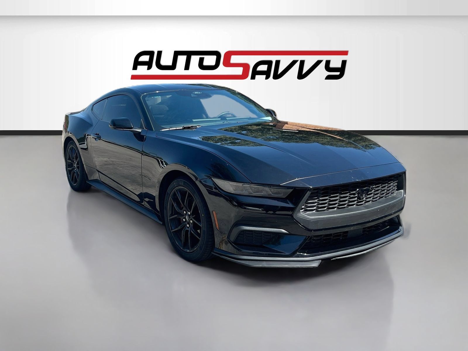 Used 2024 Ford Mustang Coupe RWD image 1