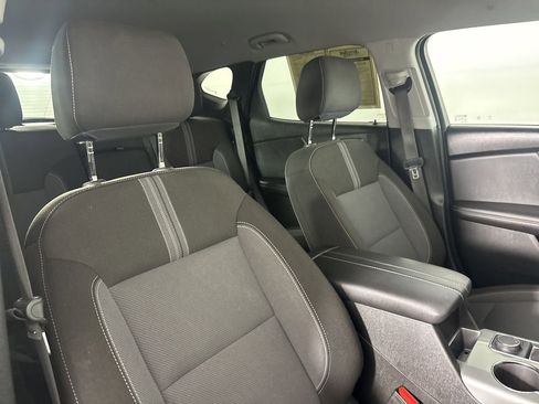 Used 2024 Chevrolet Blazer LT w/ Convenience Package image 26