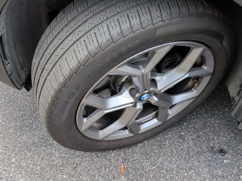 Used 2024 BMW X3 sDrive30i w/ Premium Package RWD image 13