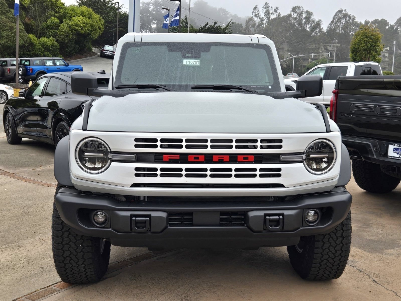 New 2026 Ford Bronco Heritage Edition AWD/4WD image 3