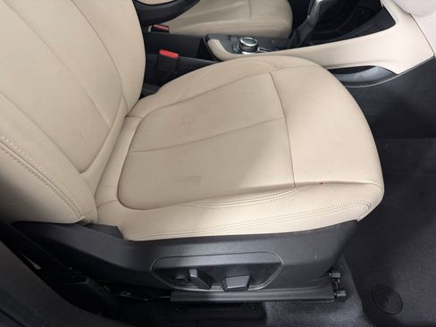Used 2018 BMW X1 sDrive28i w/ Convenience Package FWD image 34