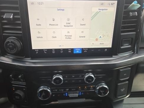 Used 2023 Ford F250 Lariat w/ Lariat Ultimate Package AWD/4WD image 21