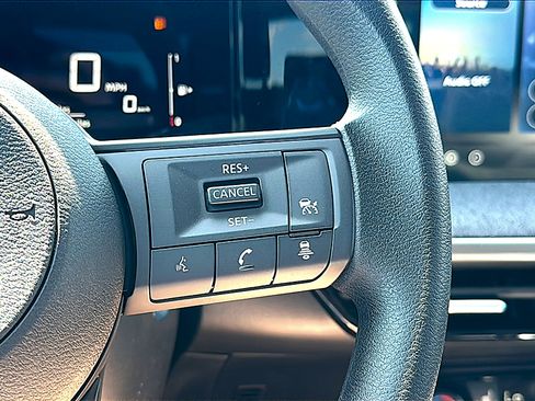 New 2026 Nissan Kicks SV w/ SV Premium Package image 10