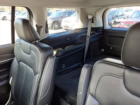 Used 2021 Jeep Grand Cherokee L Limited image 14