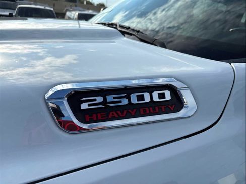 Used 2024 RAM 2500 Big Horn AWD/4WD image 23