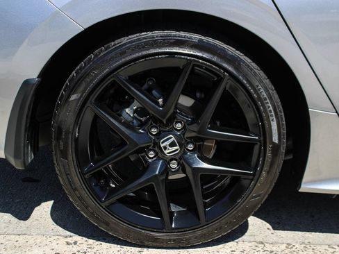 Used 2024 Honda Civic Sport image 36
