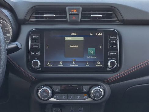 New 2025 Nissan Versa SR w/ Trunk Package image 16