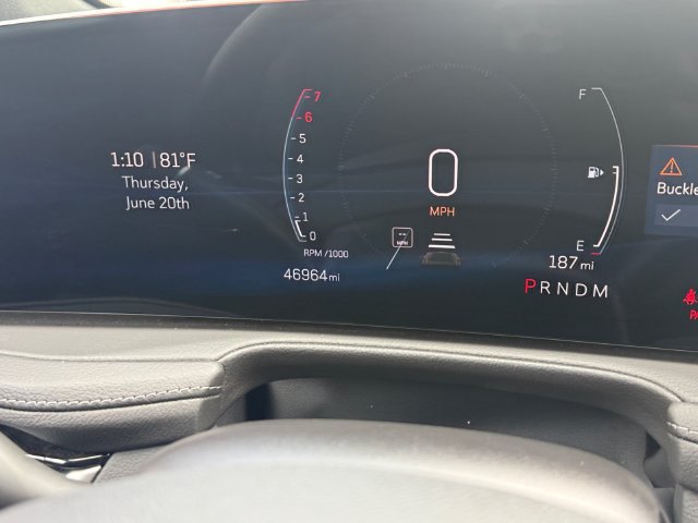 Used 2025 Cadillac XT4 Premium Luxury FWD image 25