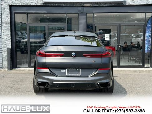 Used 2020 BMW X6 M50i w/ Executive Package AWD/4WD image 21