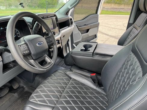 Used 2023 Ford F150 XL RWD image 5