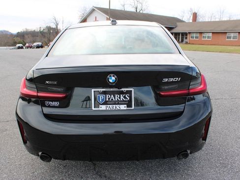New 2026 BMW 330i xDrive Sedan w/ M Sport Package image 7