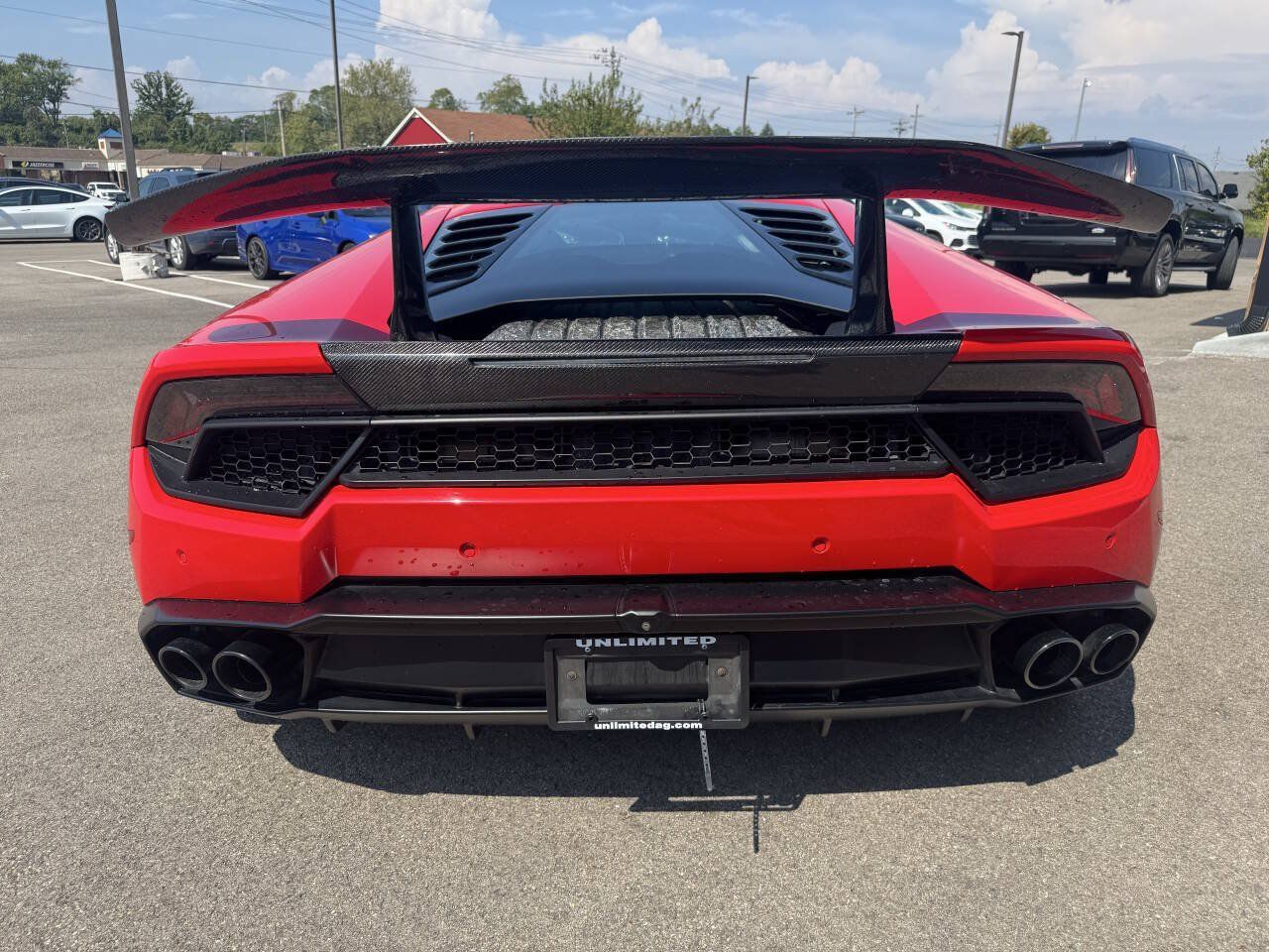 Used 2019 Lamborghini Huracan LP 580-2 RWD image 8