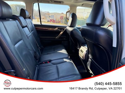 Used 2010 Lexus GX 460 image 14