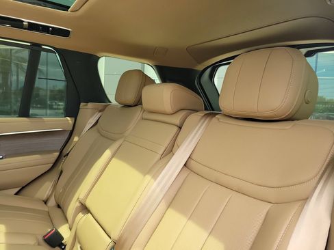 New 2026 Land Rover Range Rover SE AWD/4WD image 15