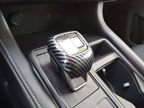 Used 2023 Nissan Pathfinder S image 12