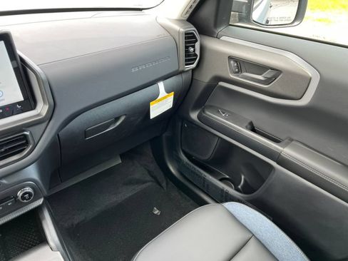 Used 2026 Ford Bronco Sport Outer Banks AWD/4WD image 28