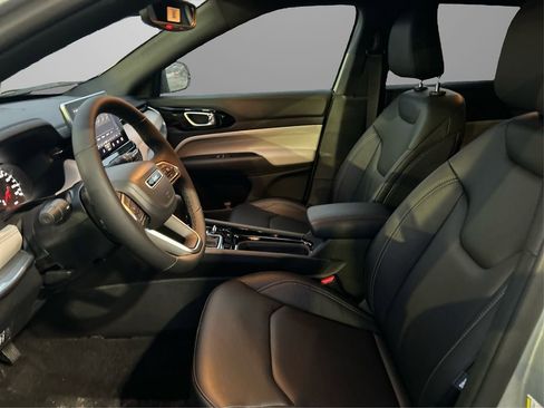 New 2026 Jeep Compass Limited image 10