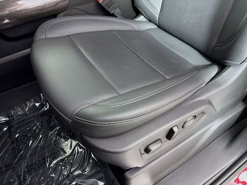 Certified 2024 Chevrolet Silverado 1500 LTZ w/ LTZ Convenience Package II AWD/4WD image 24