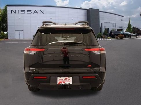 New 2026 Nissan Pathfinder Rock Creek w/ Rock Creek Premium Package AWD/4WD image 4