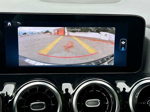 Certified 2025 Mercedes-Benz GLA 250 image 24