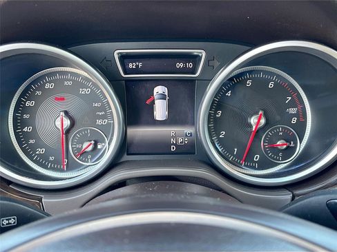 Used 2018 Mercedes-Benz GLE 350 w/ Premium 1 Package image 12