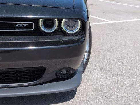 Used 2022 Dodge Challenger GT RWD image 11
