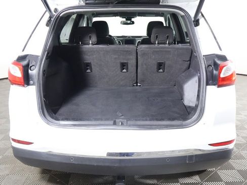 Used 2019 Chevrolet Equinox LT w/ Driver Convenience Package FWD image 14